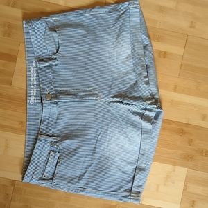 Gap Sexy Boyfriend Short - 12